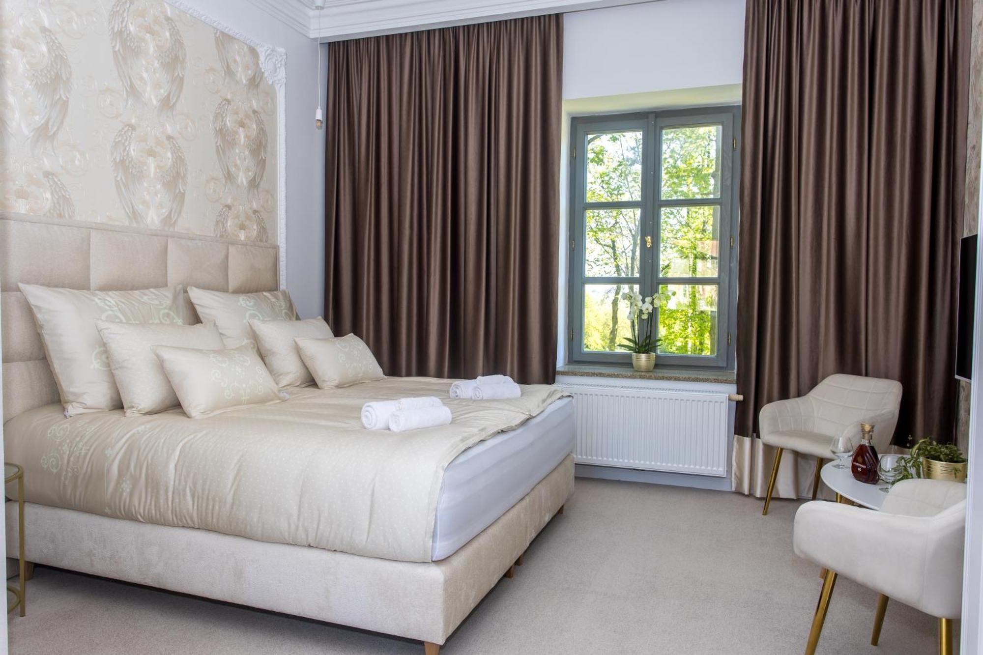 Hotel Zamek Kvasetice Havlíčkŭv Brod Esterno foto