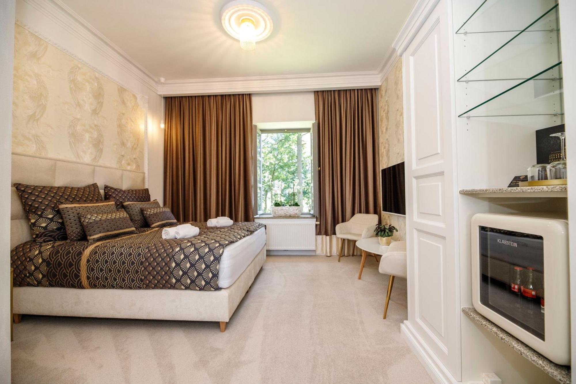 Hotel Zamek Kvasetice Havlíčkŭv Brod Esterno foto